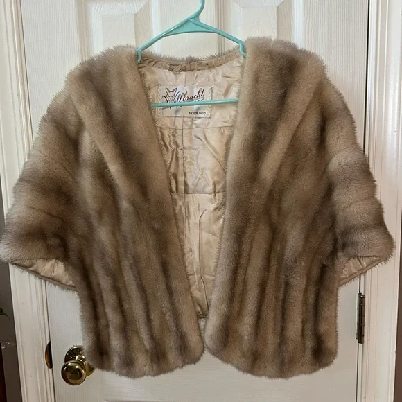 Vollbracht Furs Mink Stole/Cape One Size - Picture 1 of 6
